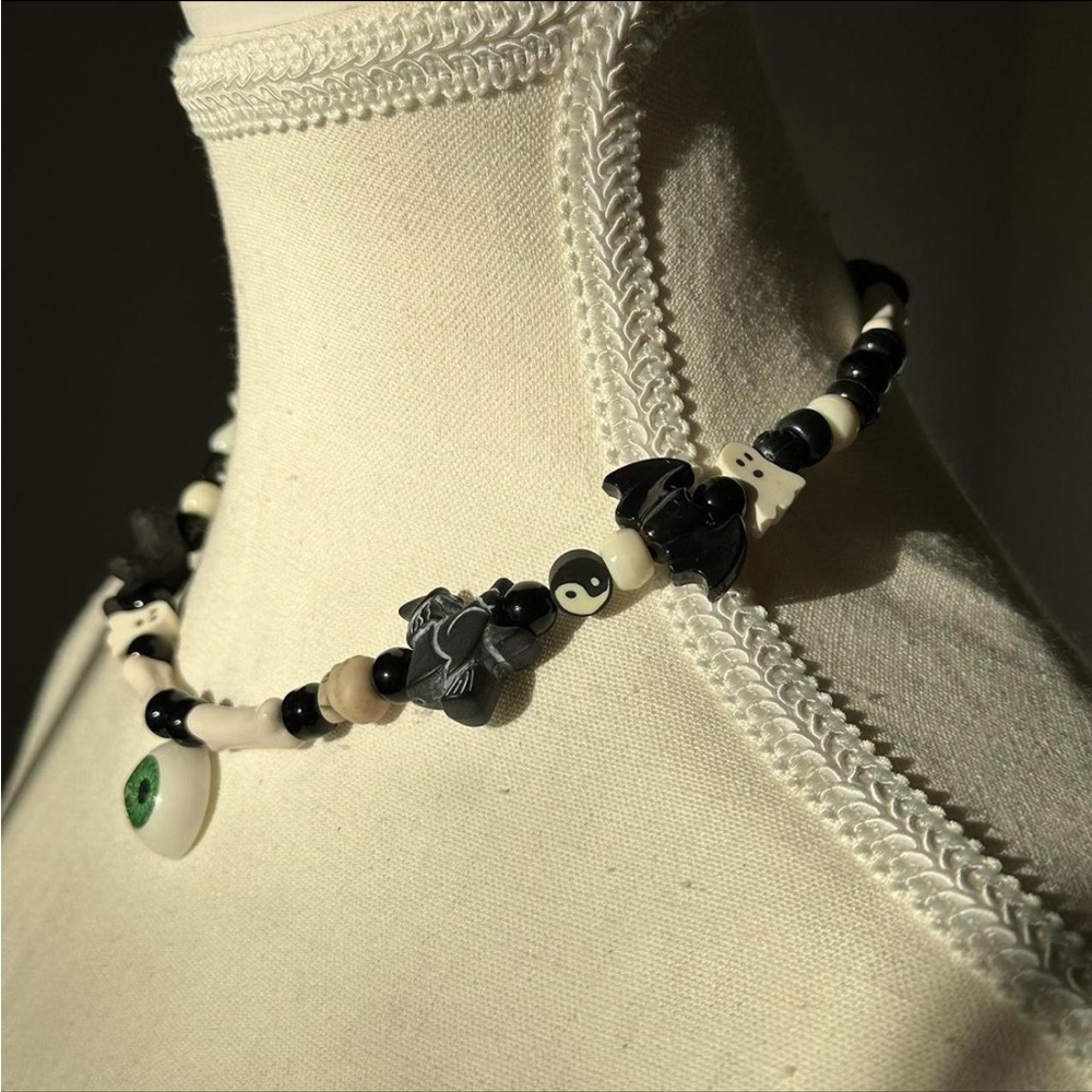 Handmade necklace - Picture 8 of 8